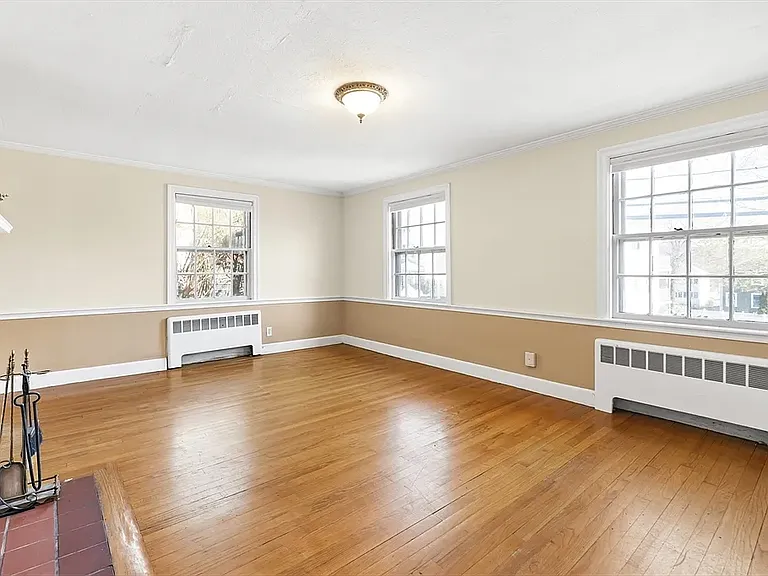 100 Wildwood Ave #1 — Photo 5