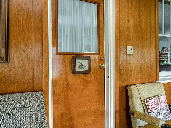5th image of 10506 McGaheysville Rd