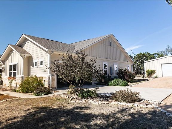3rd image of 205 Oak Bend Dr