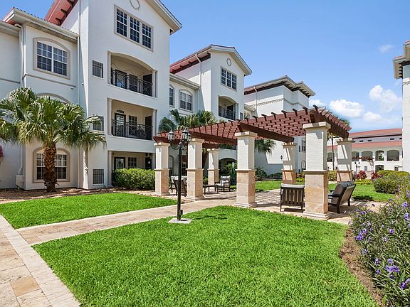 4th image of 6601 Westshore Blvd #2405