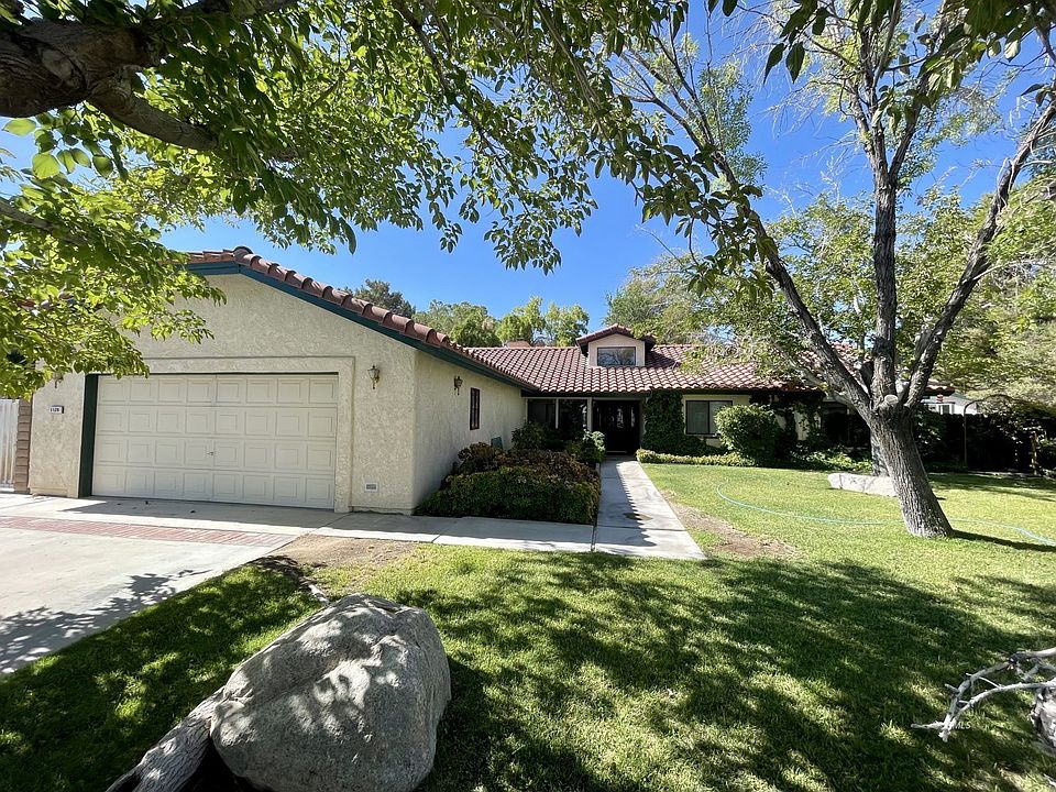 1st image of 1129 Las Cruces Ct