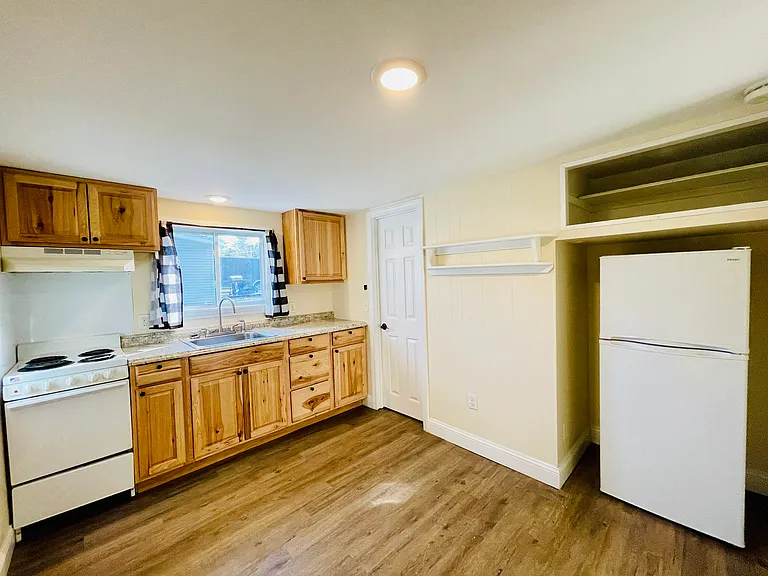 120 Calm Cove Cir — Photo 17