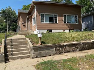 705 E Washington Ave, Red Oak, IA 51566