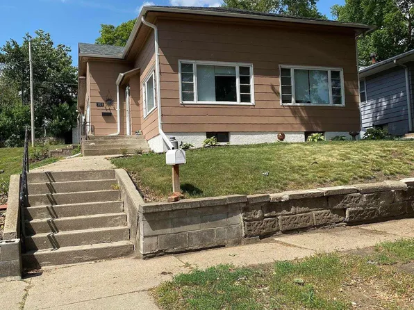 705 E Washington Ave, Red Oak, IA 51566