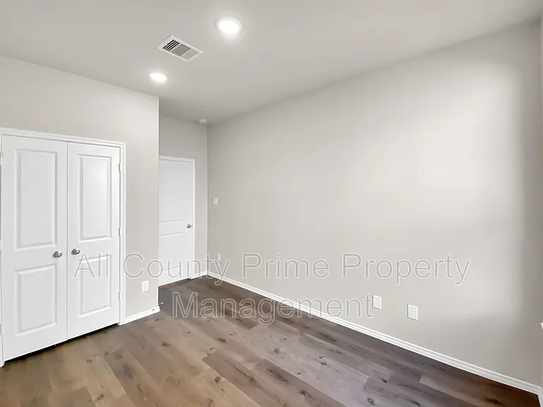 9770 Blackgum Dr — Photo 15