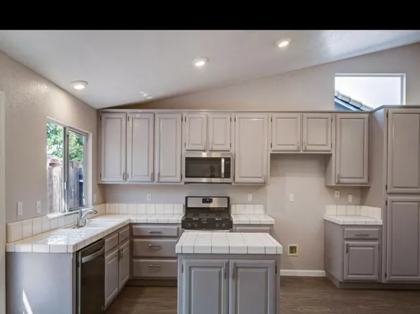 4625 Durham Rd, Rocklin, CA 95765