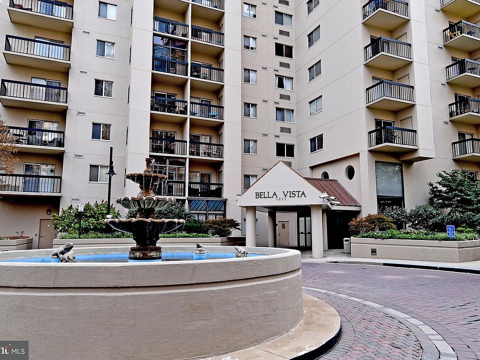 1st image of 1211 S Eads St APT 1005