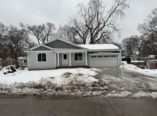 1355 Adams Ave, Muskegon, MI