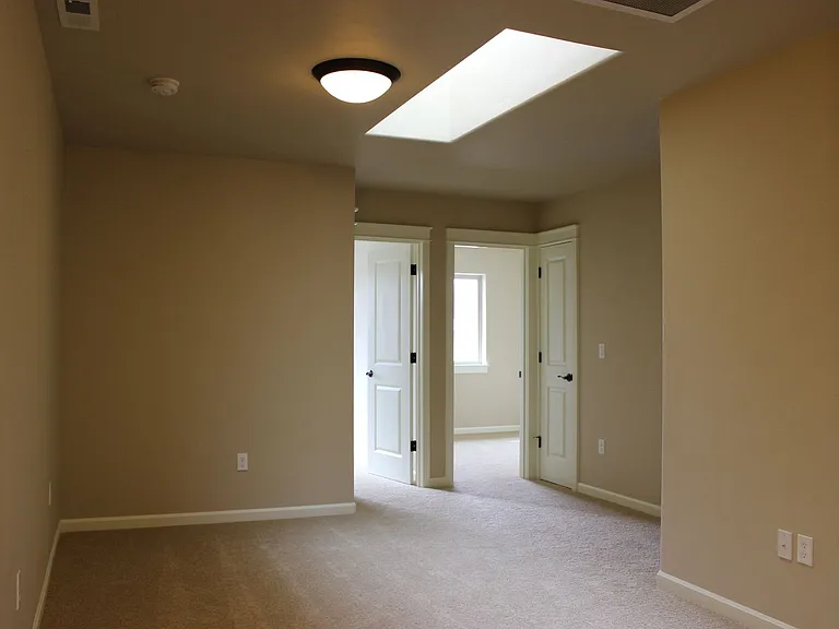 3195 SW 28th St — Photo 11