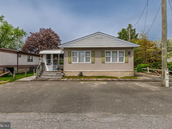 18006 Howard Dr, Rehoboth Beach, DE 19971