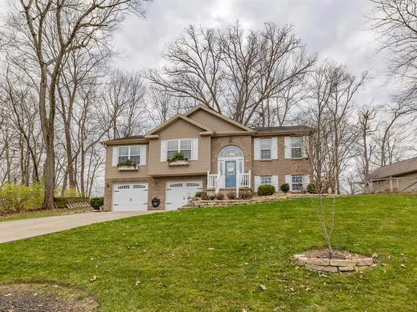 20021 Cravenhurst Dr, Lawrenceburg, IN 47025