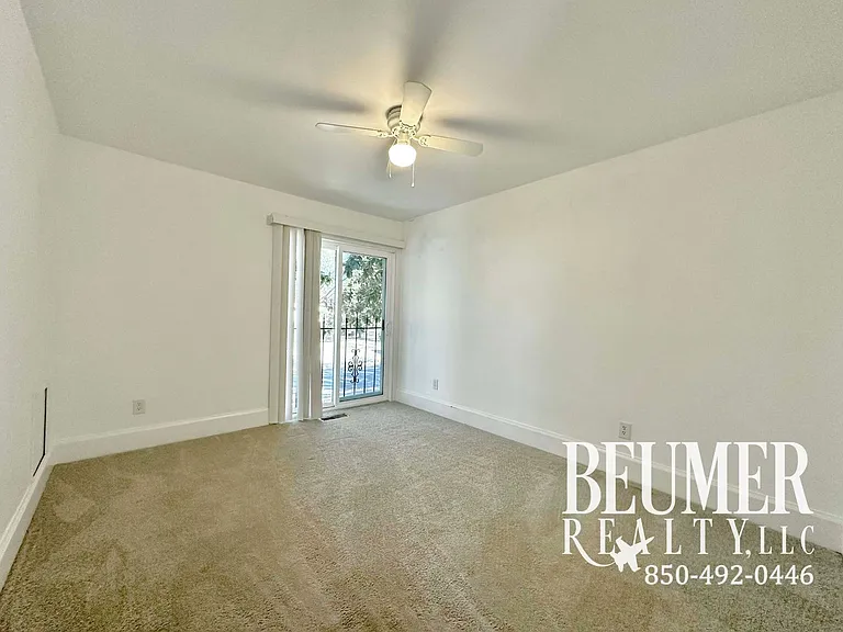 4833 Huron Dr — Photo 13