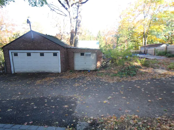 568-L W 261st Street, Bronx, NY 10471