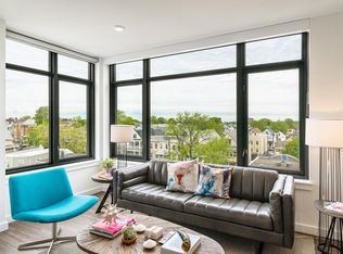 11 W 46th St #202, Bayonne, NJ 07002
