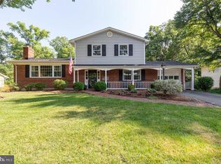 9114 Murdock Rd, Fairfax, VA 22032