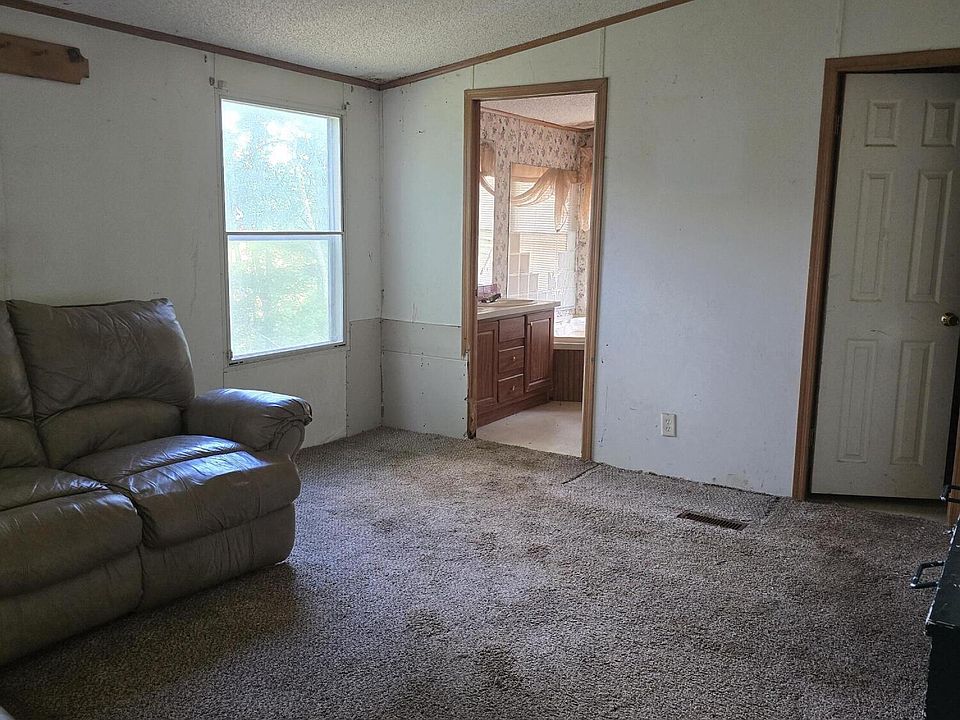 13th image of 2242 Divide Rd