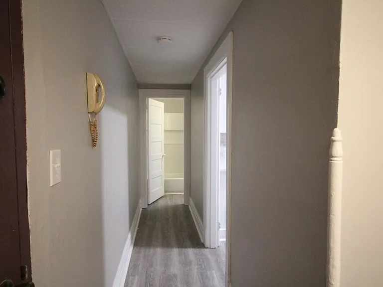 2841 Centre Ave #10 — Photo 9