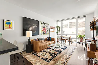 261 West 28th Street, #5C