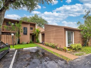 6183 Live Oak Ct APT C, Fort Lauderdale, FL 33319