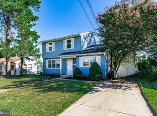 810 Orchard Ave, Runnemede, NJ 08078