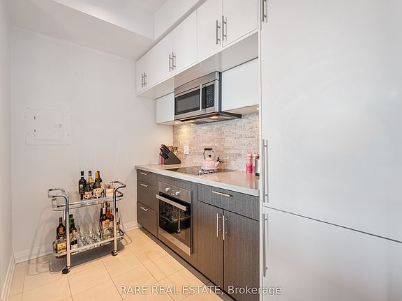 5th image of 8 Mercer St #2007