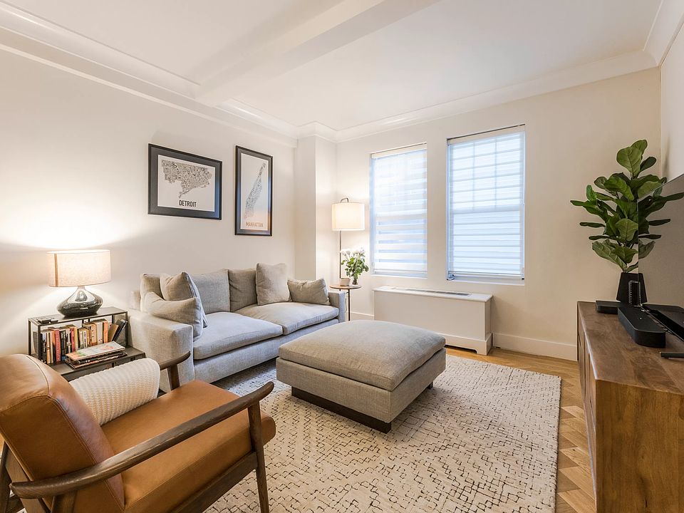 1st image of 27 W 72nd St #607
