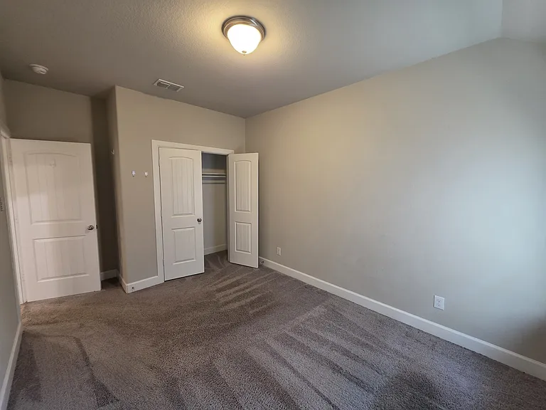 11745 Wulstone Rd — Photo 32