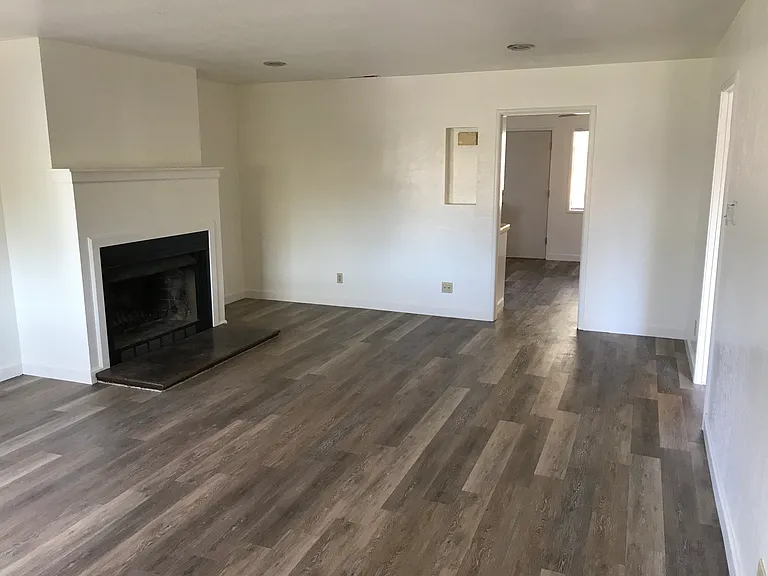 2264 Juan Pablo Ln — Photo 3