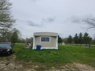 3746 McCulloch Rd, Beaverton, MI 48612