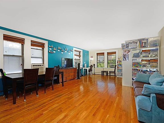 2nd image of 2787 Kennedy Blvd #202