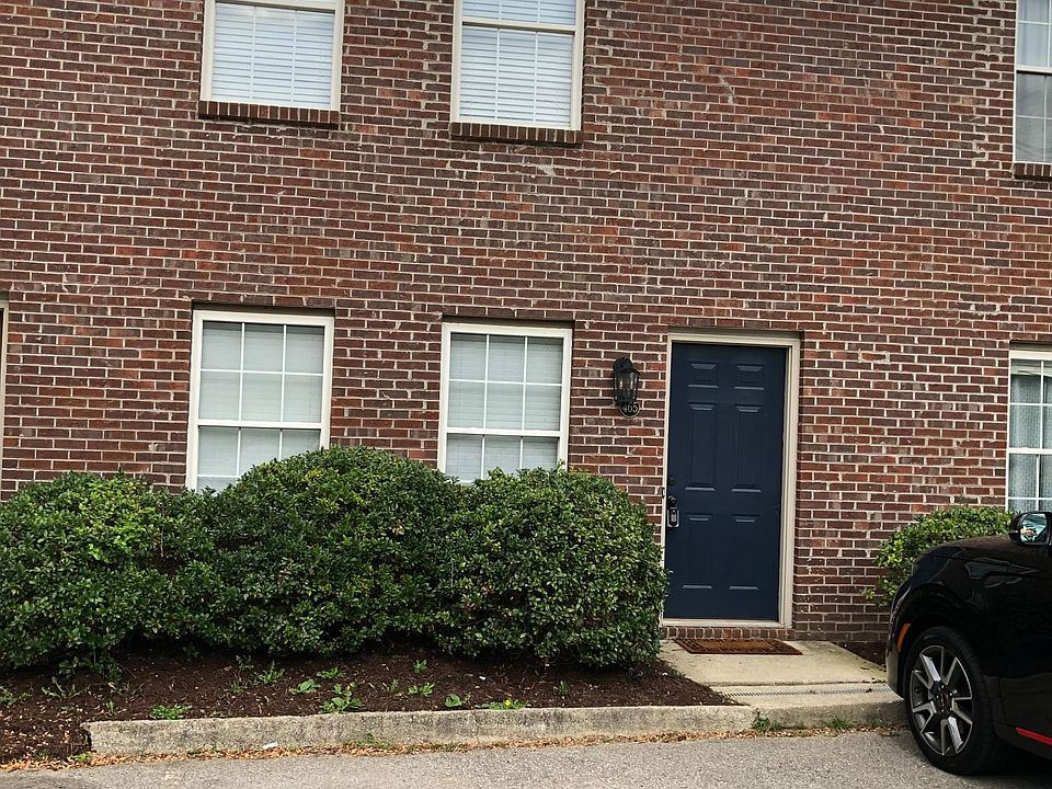 1st image of 465 Dabney Dr