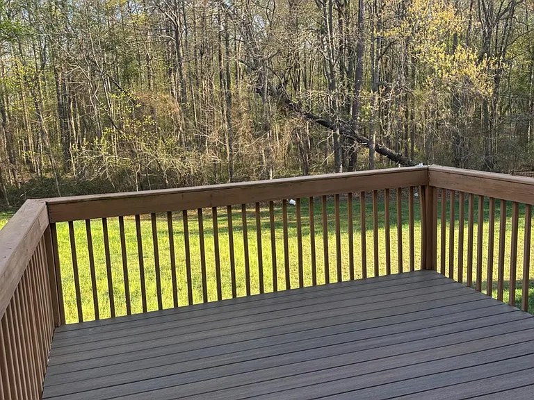 131 Murray Dr — Photo 28