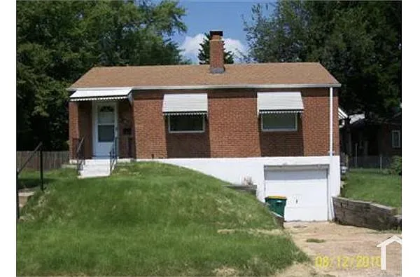 8873 Granada Pl photo 1