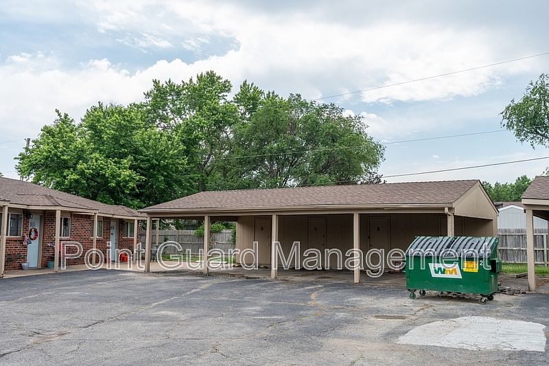 2nd image of 534 N Dunsworth Ave #534B
