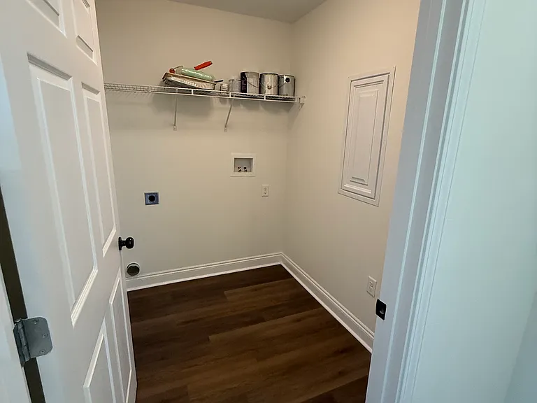 4624 Dove Way — Photo 42