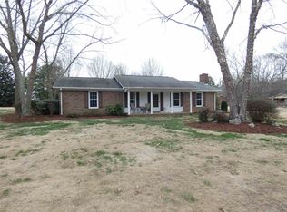 26974 Pine Dr, Athens, AL 35613