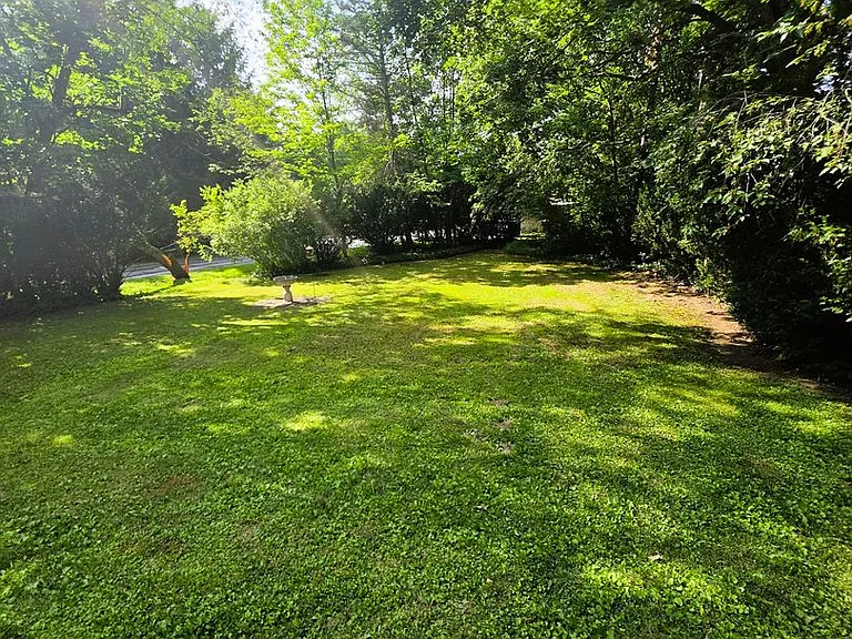 22966 Mastick Rd — Photo 25
