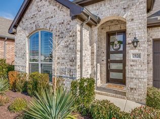2920 Winding Ridge Ct, Oak Pt, TX 75068