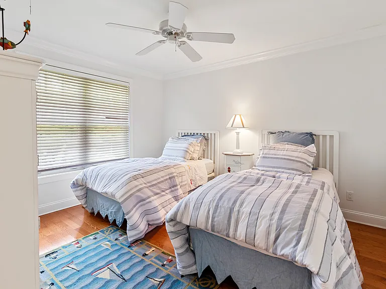 46 Atterbury Rd — Photo 18