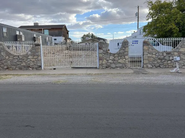 906 Lakewood Rd, Canutillo, TX 79835