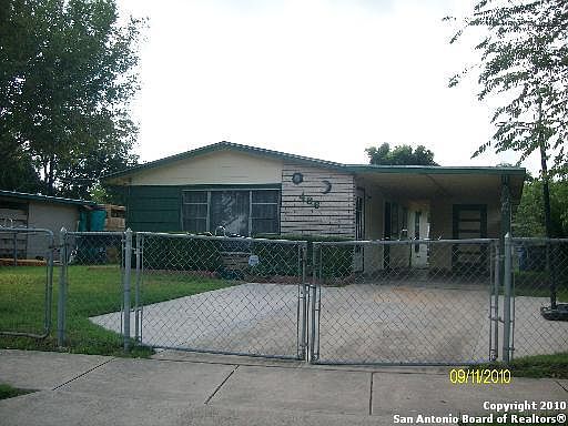 2nd image of 486 E Amber St