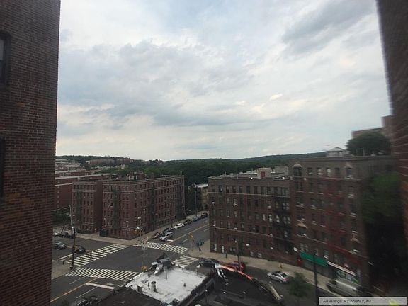 4th image of 116 W 238th St APT 1D