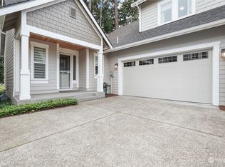 1062 11th Tee Dr #6, Fircrest, WA 98466