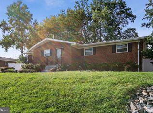 2002 Rosecroft Blvd, Fort Washington, MD 20744