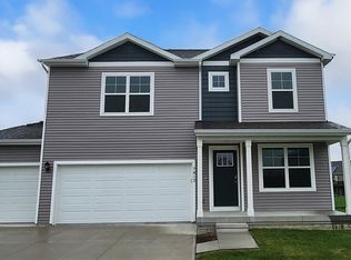 812 2nd St NE, Altoona, IA 50009