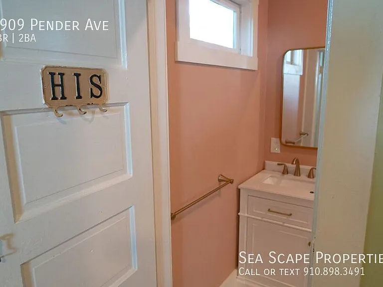 1909 Pender Ave — Photo 21