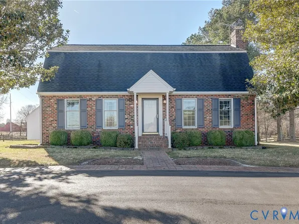 2426 Howerton Rd, Millers Tavern, VA 22454