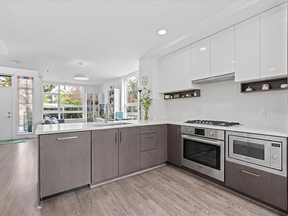 1st image of 190 W 63rd Ave