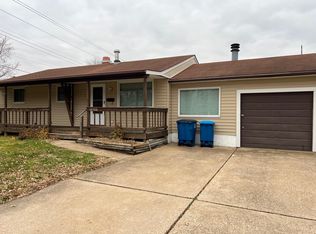 10506 Durness Dr, Saint Louis, MO 63137