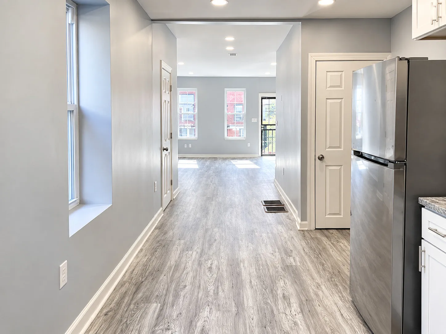 Light-Filled 3-Bedroom Home with Central Air & a Stylish Kitchen — Photo 3